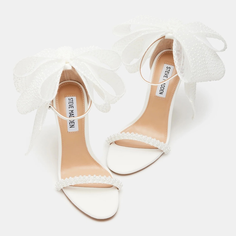 Steve Madden Benni Pearl Bow White Heels Size 7.5 Women